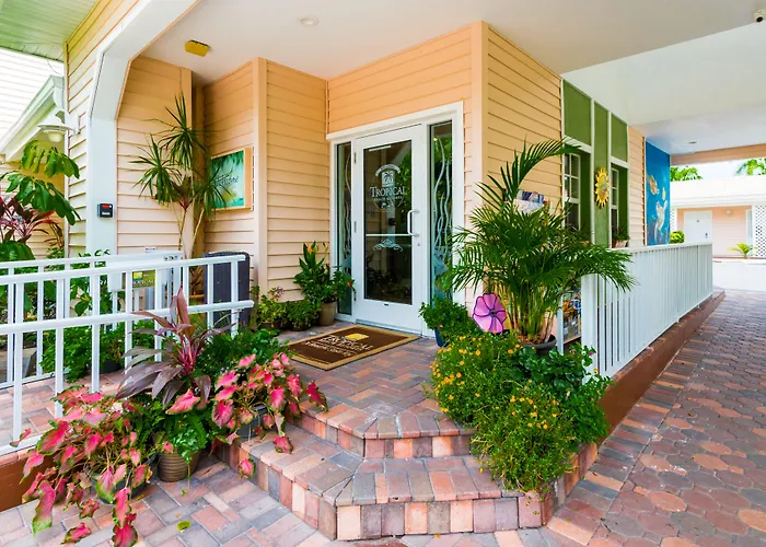 Tropical Beach Resorts - Sarasota